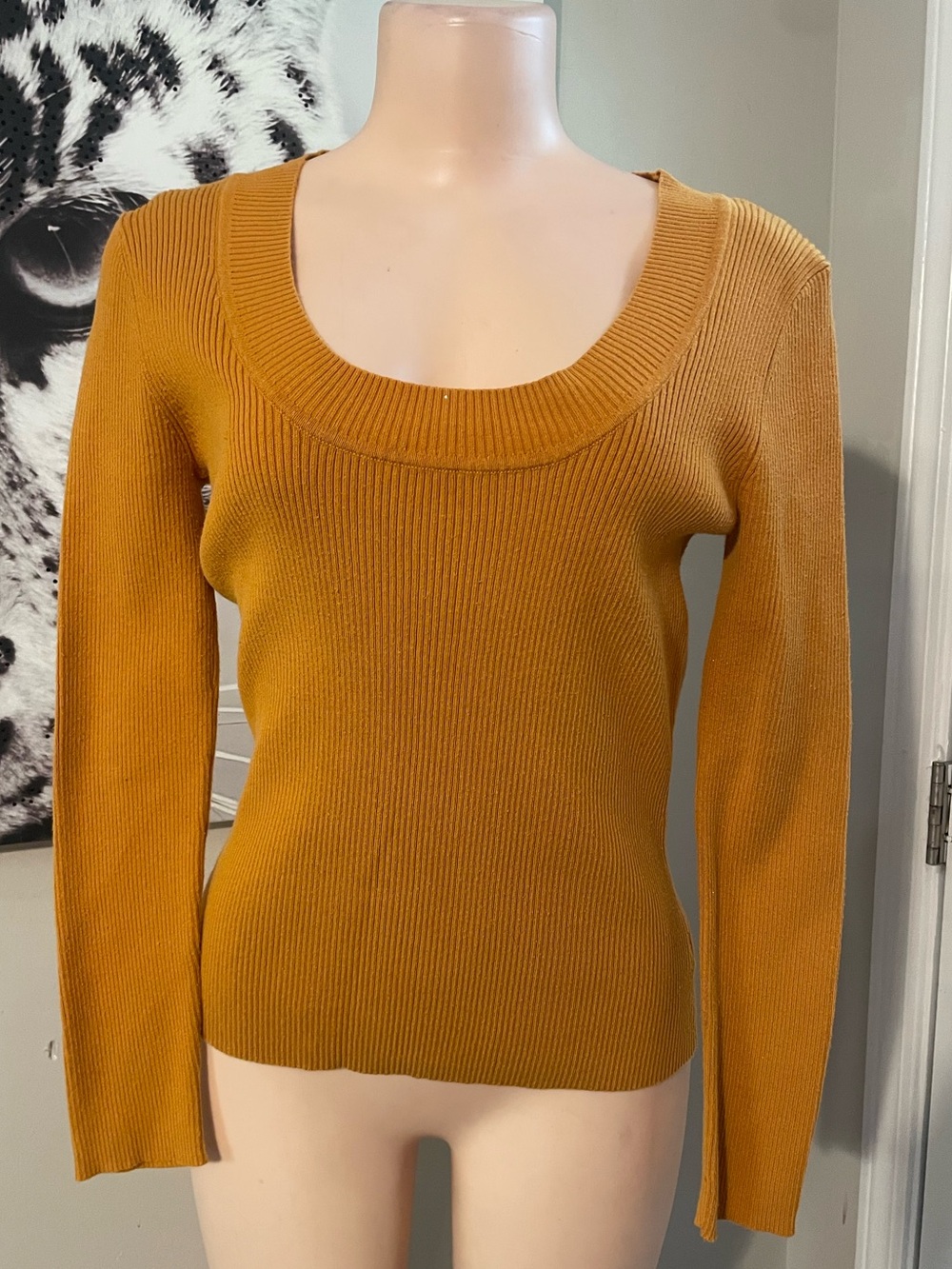 Apt 9 mustard Yellow Ribbed Women's Scoop Neck Sweater comfort fall classic M